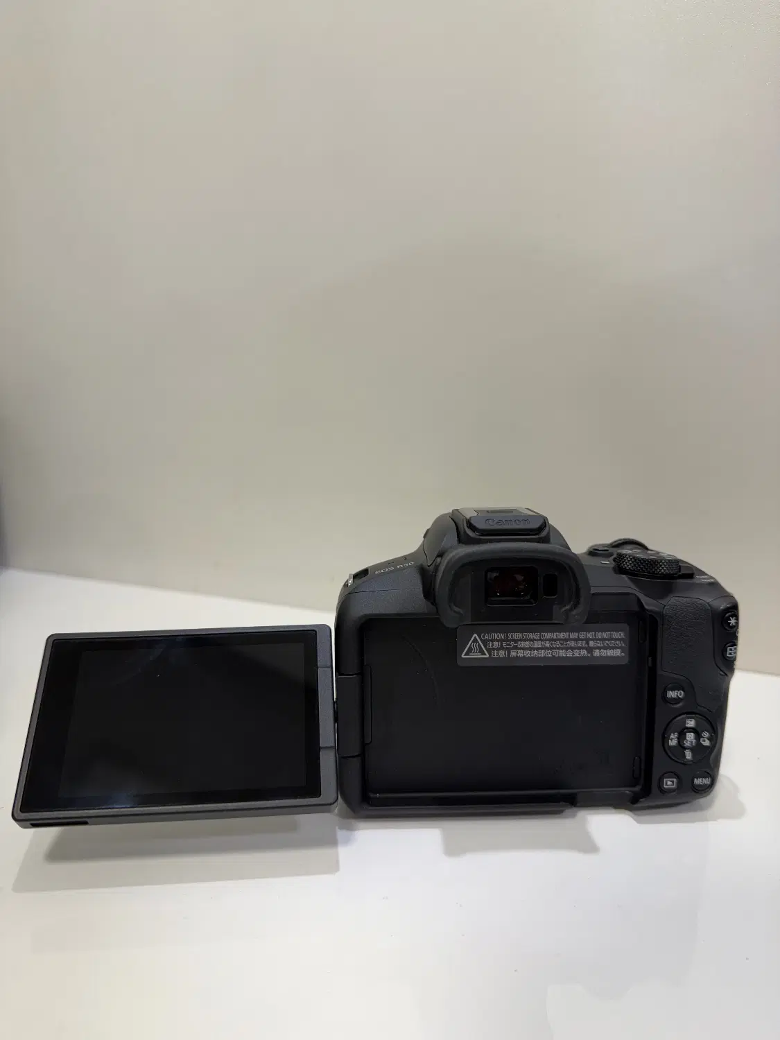 Canon R50|دوربین عکاسی و فیلم‌برداری|مشهد, جنت|دیوار