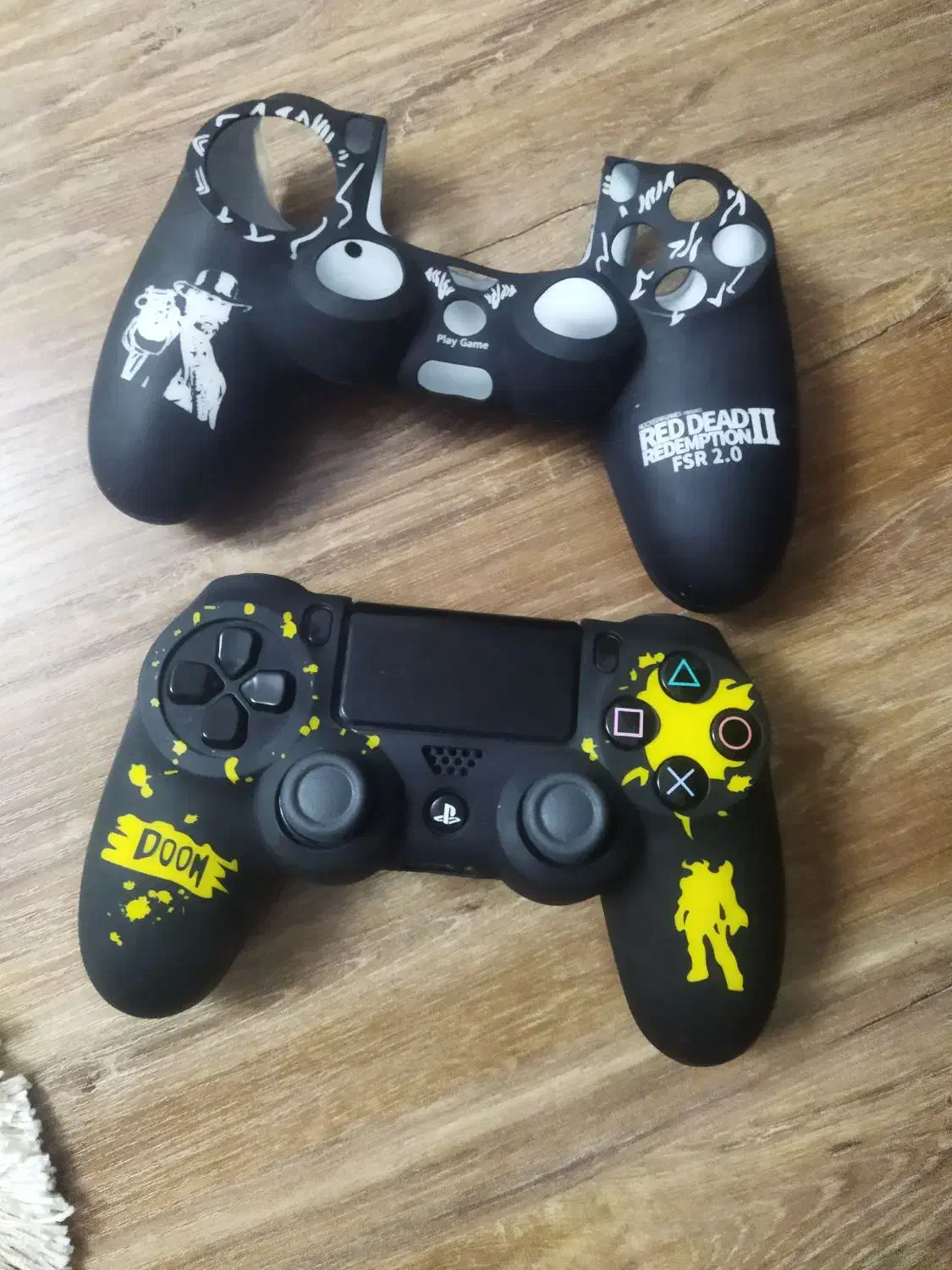 یک عدد دسته بازی ps4|کنسول، بازی ویدئویی و آنلاین|بجنورد, |دیوار