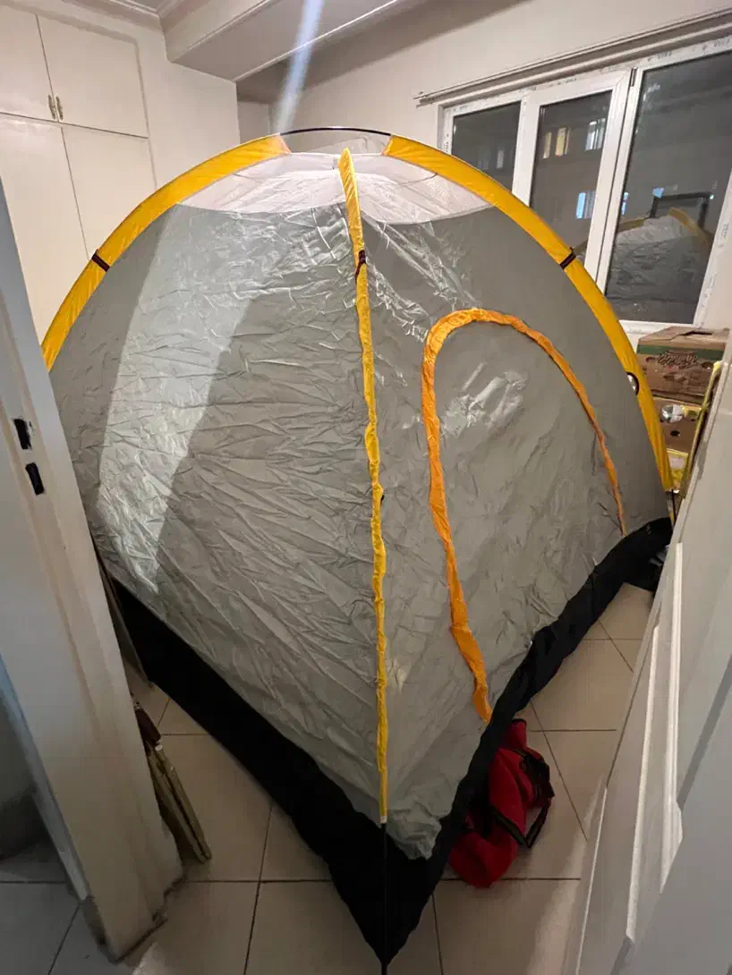 چادر مسافرتی ۶ نفره|کوهنوردی و کمپینگ|تهران, گلستان (شهرک راه آهن)|دیوار