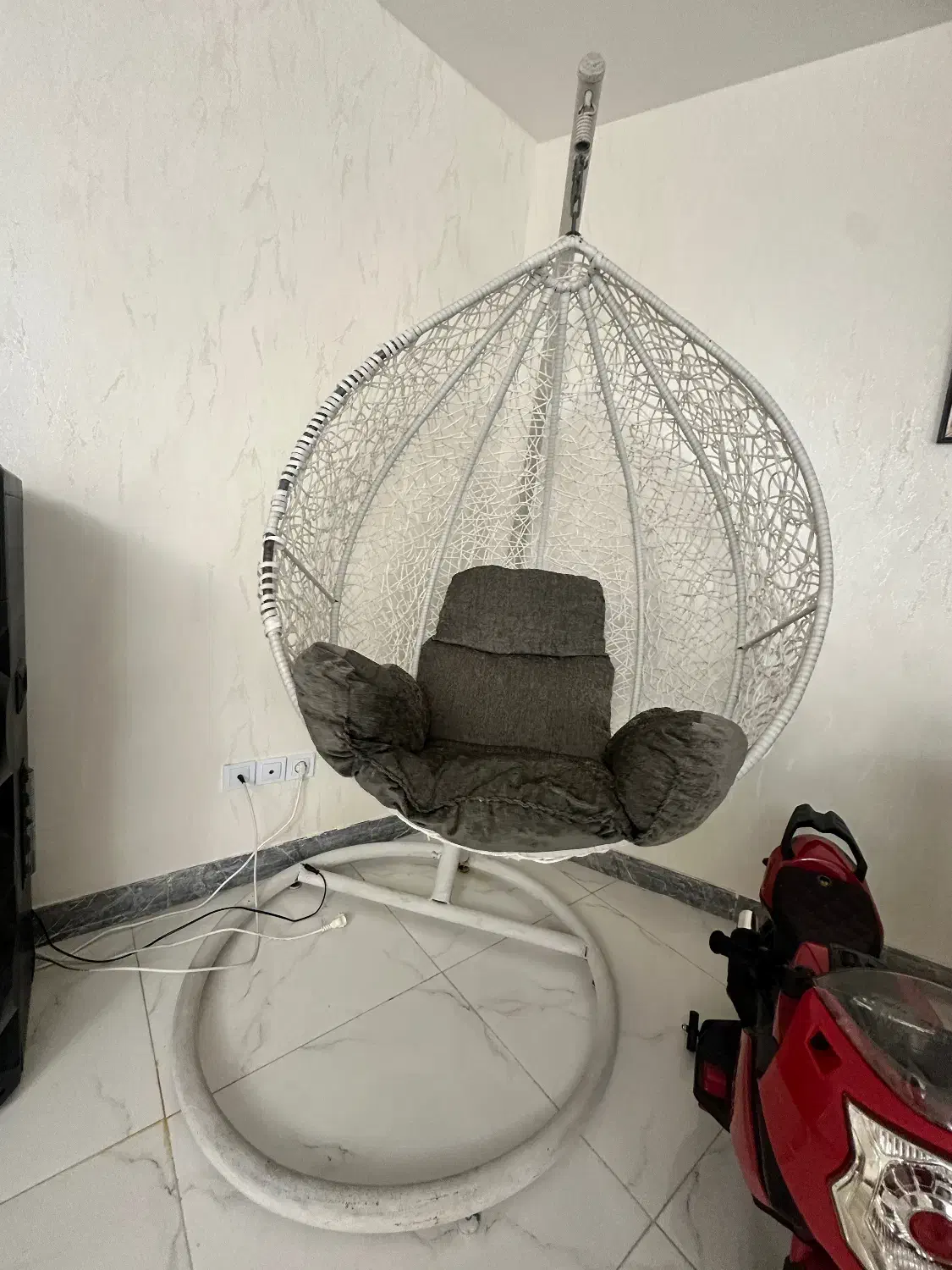 تاپ ریلکسی نو|صندلی و نیمکت|رشت, توشیبا|دیوار