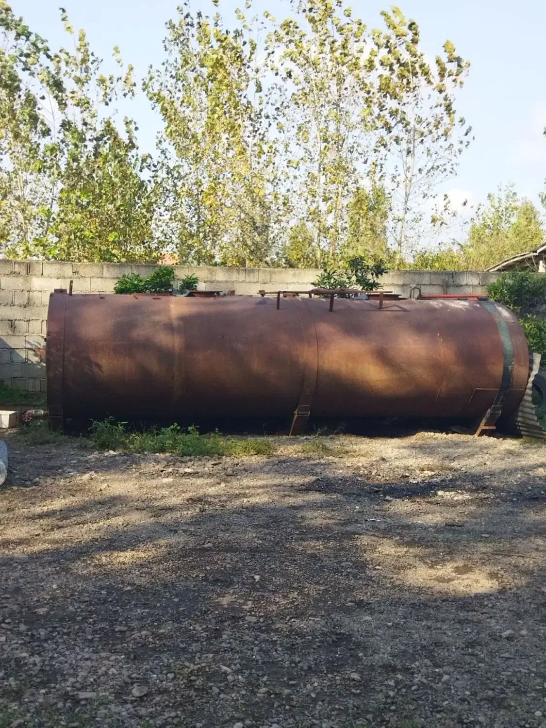 تانکر ۱۳۰۰۰ لیتری درحد|قطعات یدکی و لوازم جانبی|املش, |دیوار