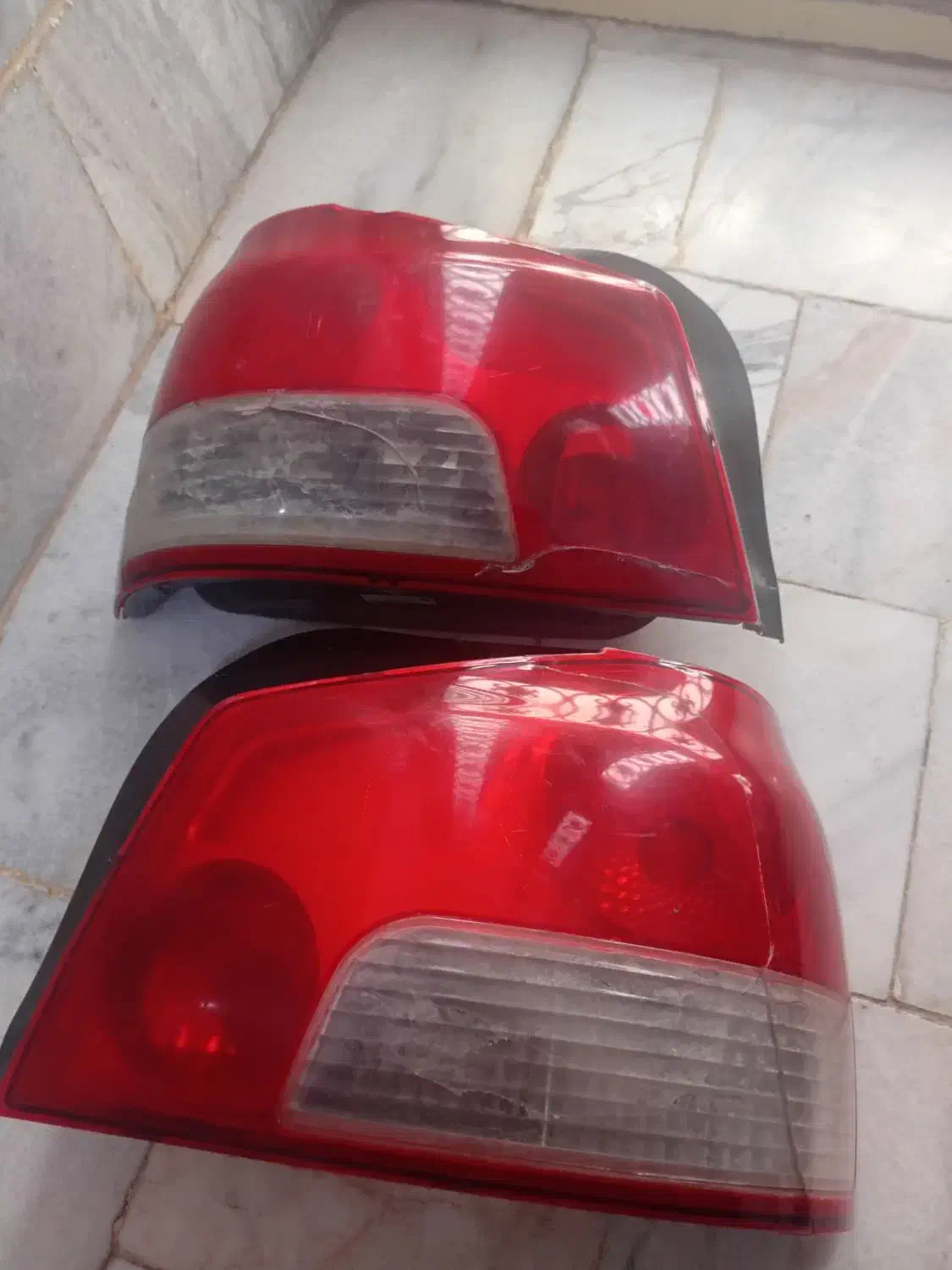 چراغ عقب پراید|فرش|سنندج, |دیوار