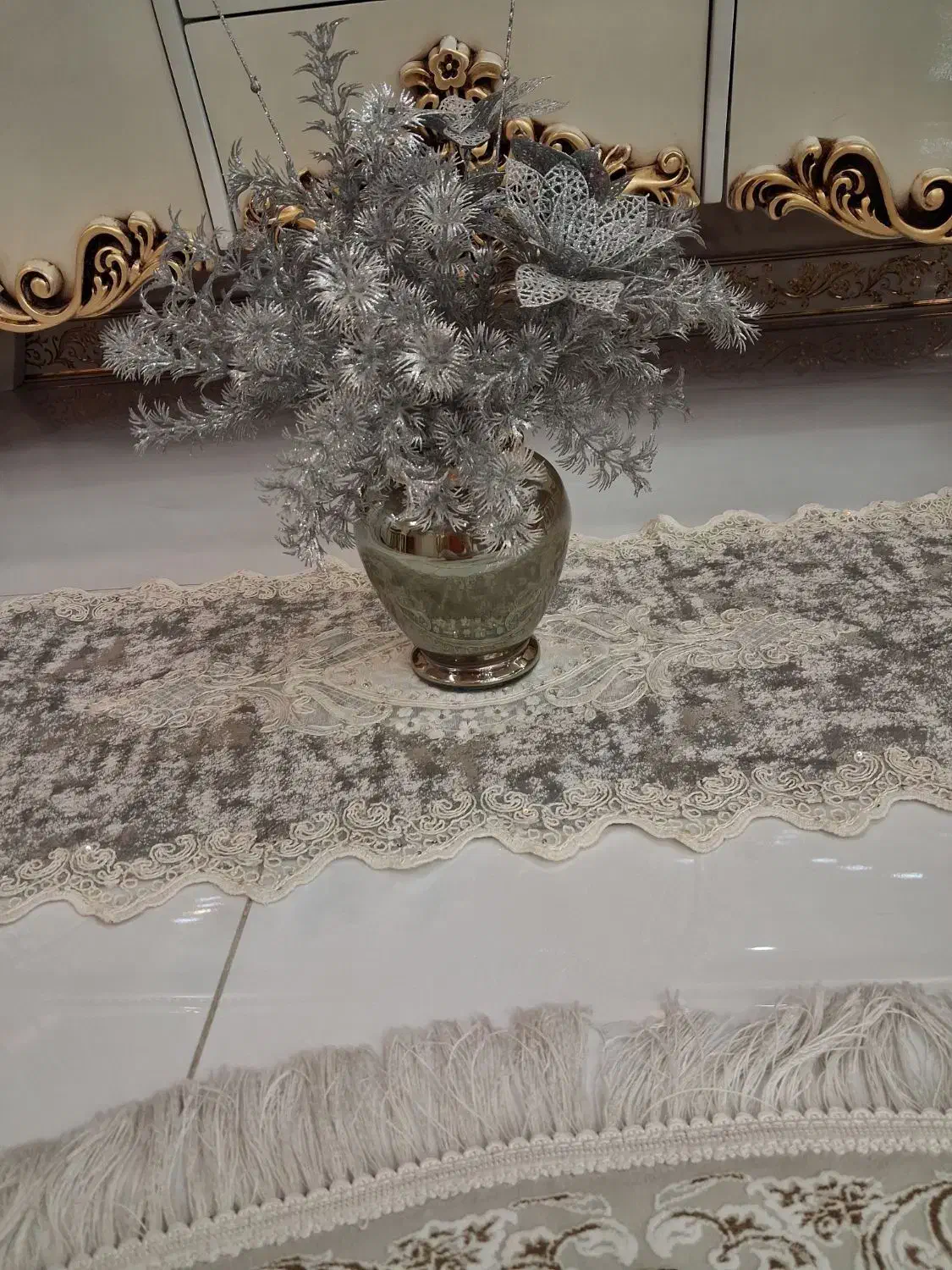 رانر ورومیزی وگل وگلدون در حد نو|صنایع دستی و سایر لوازم تزئینی|ملایر, |دیوار