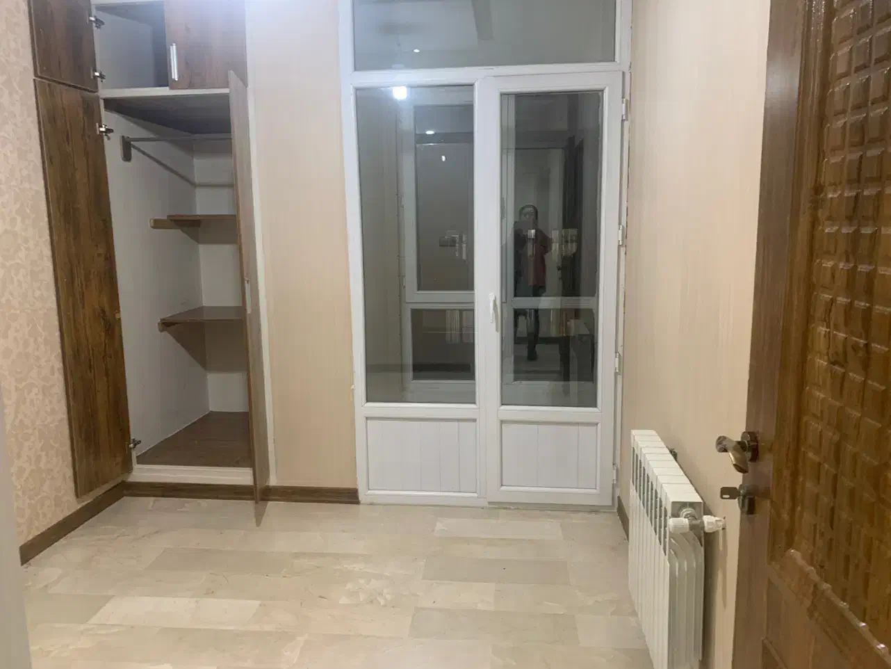 ۸۸ متر دو خواب رو به افتاب /عکس واقعی نزدیک کاشانی