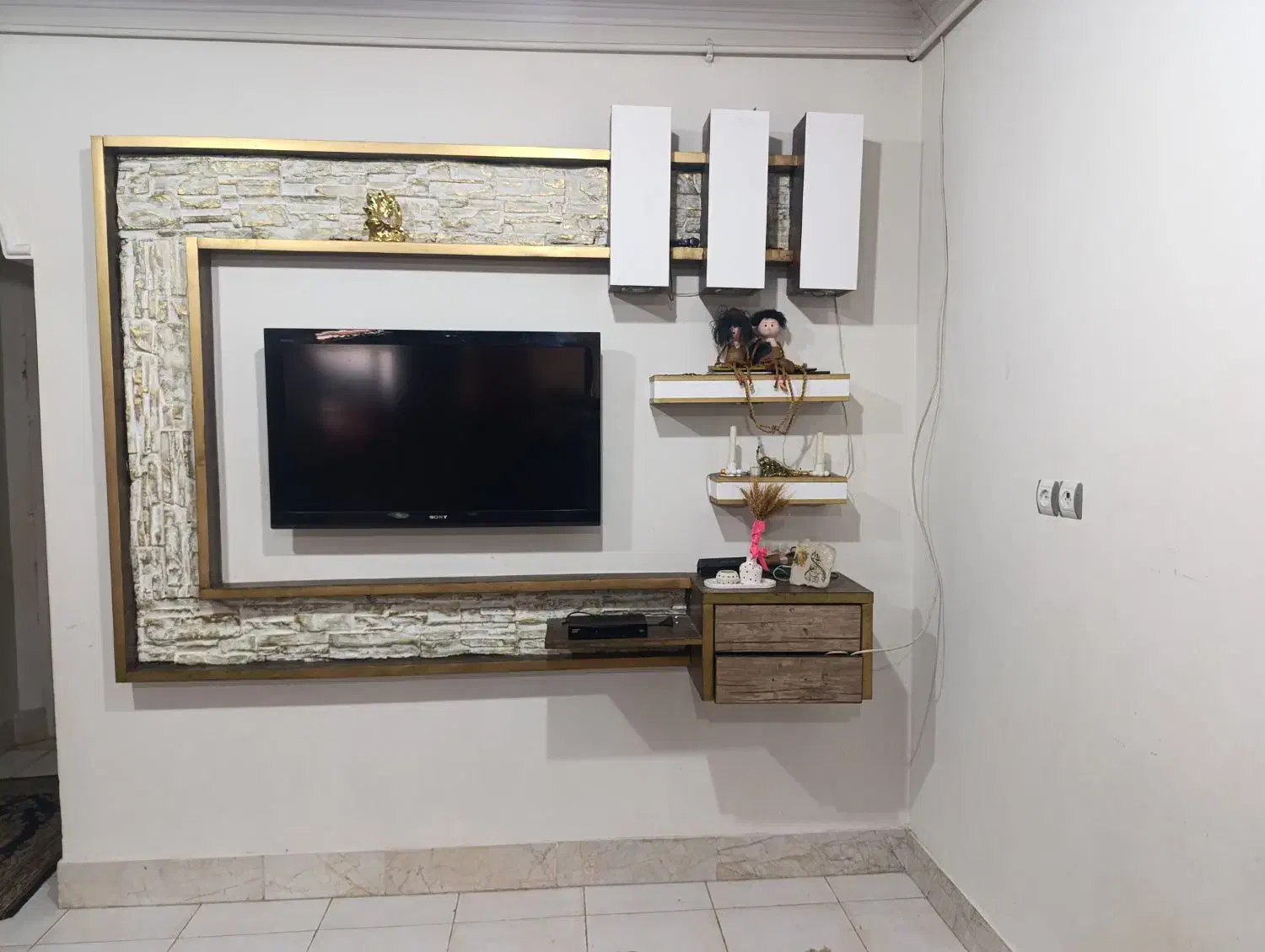 تی وی وال دیواری|میز تلویزیون|گرگان, |دیوار