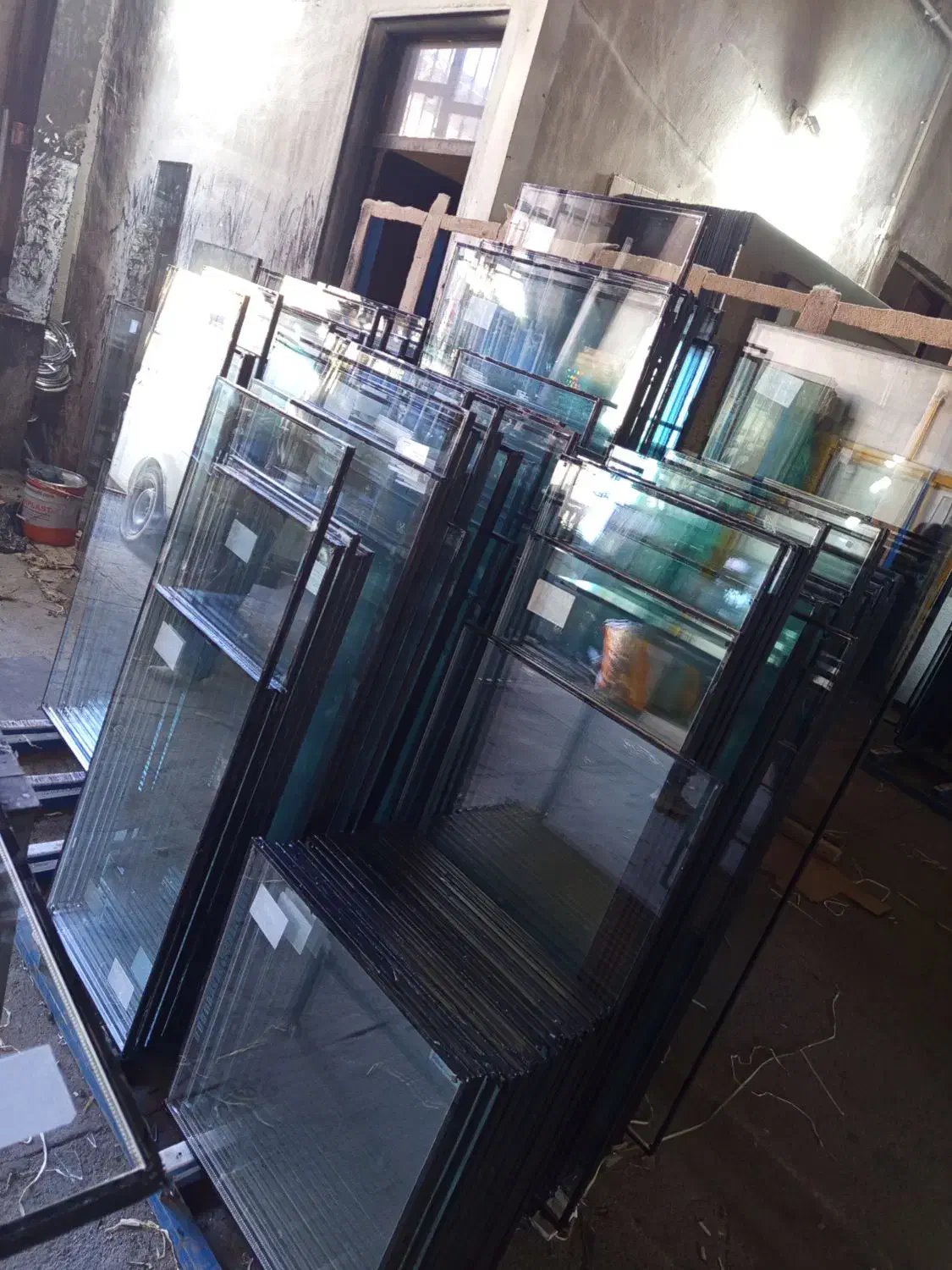 نیازمنداستادکار دوجداره|استخدام صنعتی، فنی، مهندسی|سنندج, |دیوار