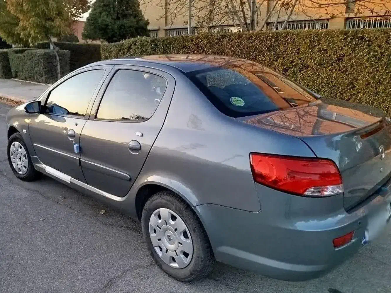 رانا پلاس 1401|خودرو سواری و وانت|اراک, |دیوار