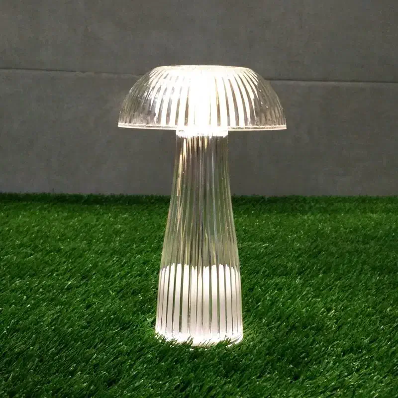 چراغ خواب رومیزی طرح قارچ (مینیمال و سبک)|چراغ خواب و آباژور|گرگان, |دیوار