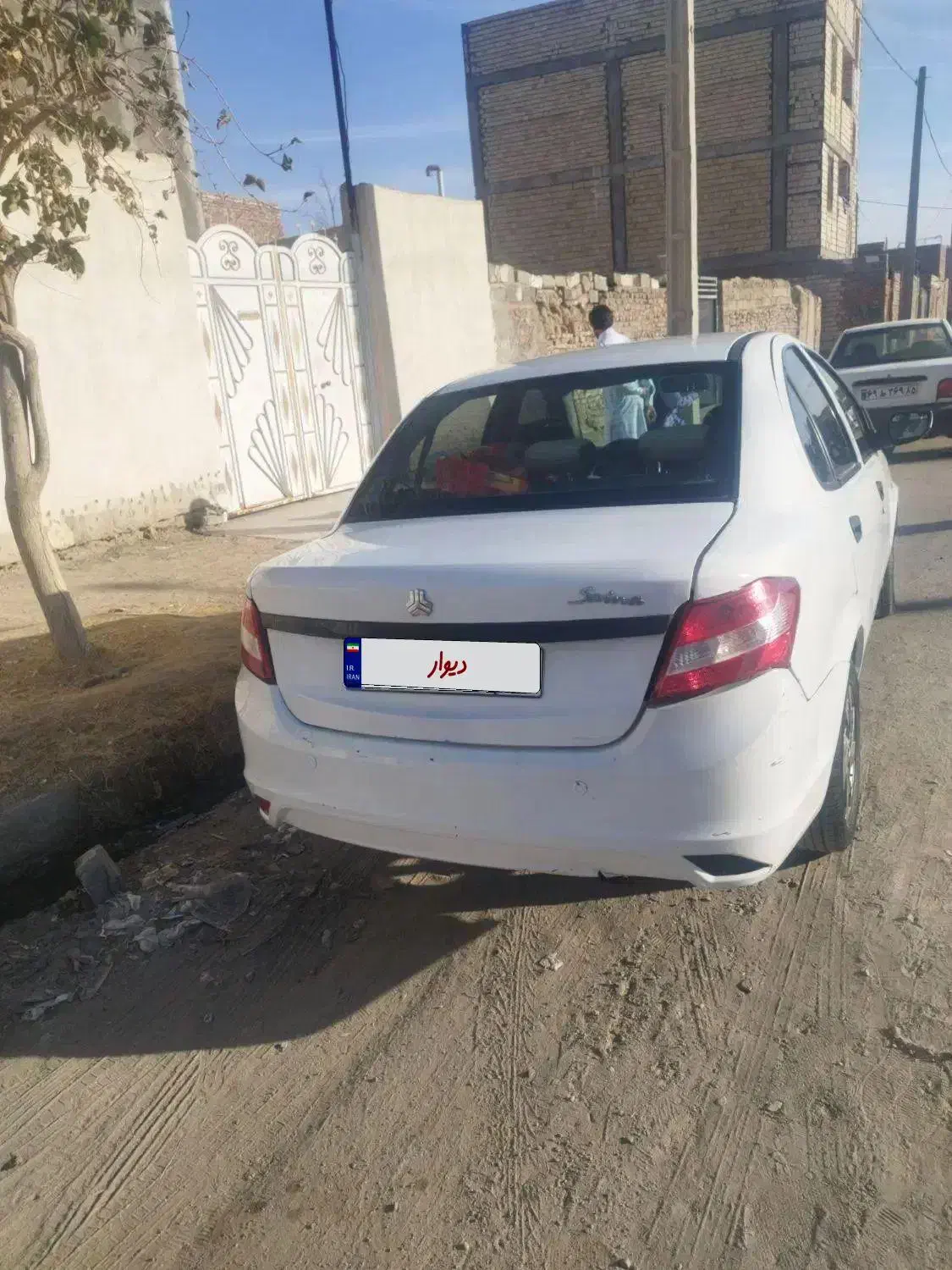 ساینا مدل ۹۸|خودرو سواری و وانت|زاهدان, |دیوار