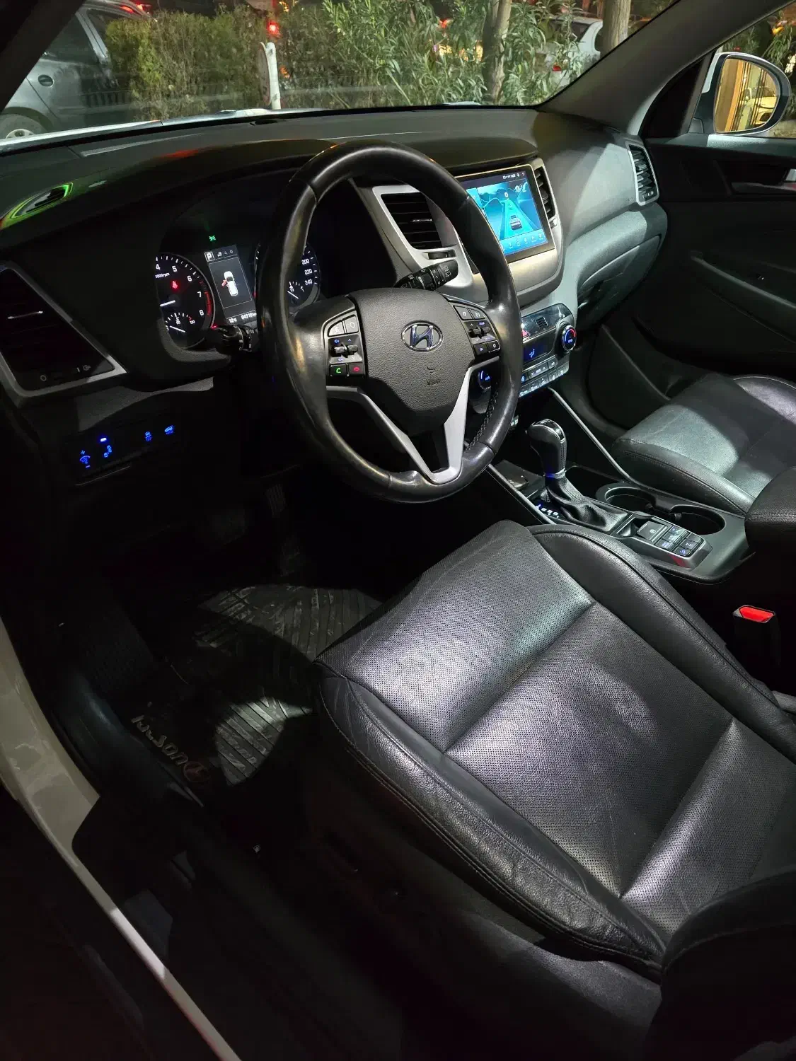 توسان ۲۰۱۷ تک رادار|خودرو سواری و وانت|اصفهان, باغ کاران|دیوار