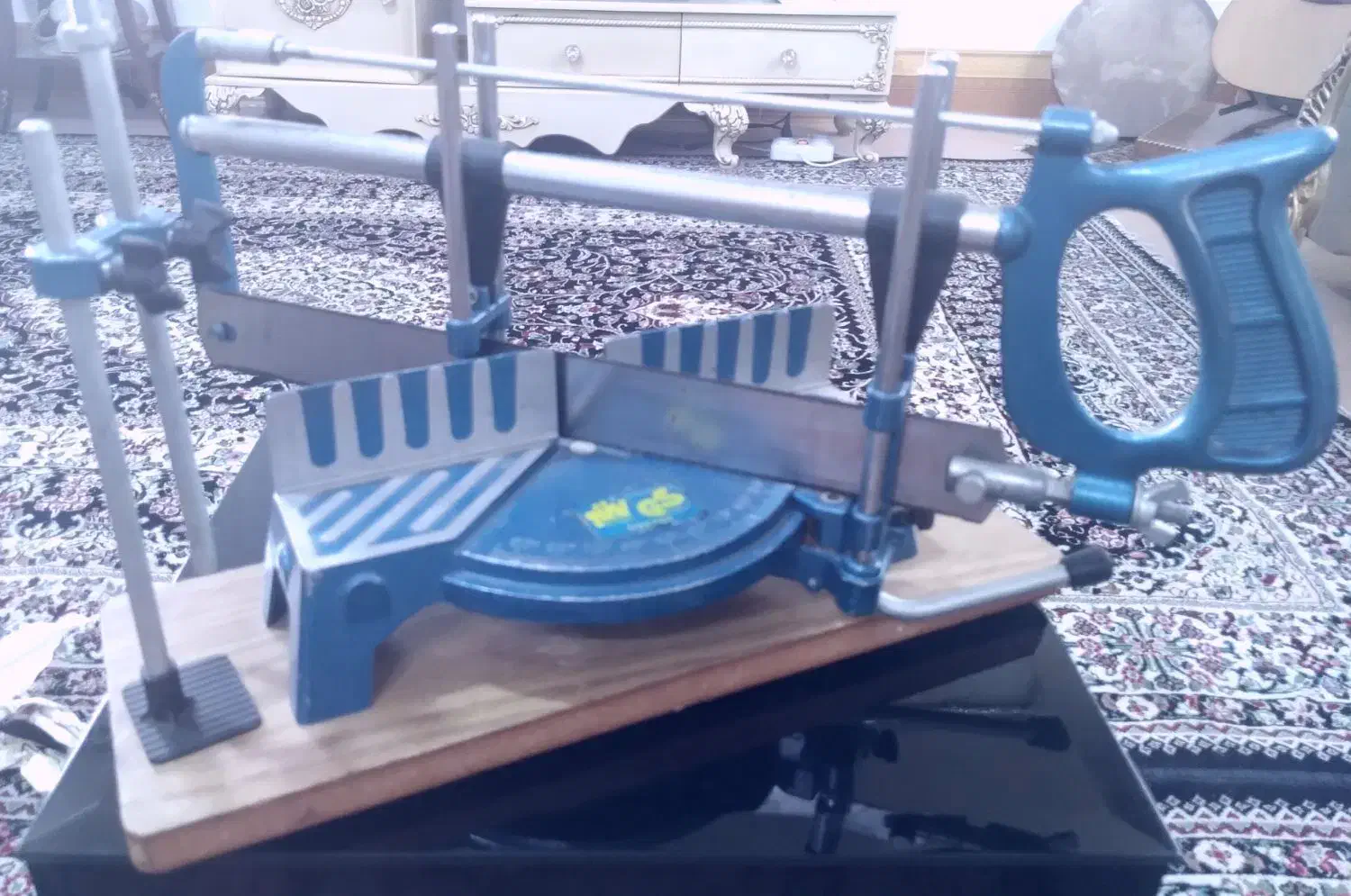 اره فارسی بردستی|کلکسیون اشیاء عتیقه|همدان, |دیوار