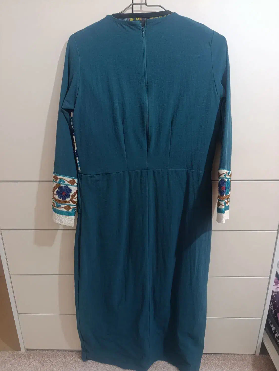 لباس شب یلدا|لباس|قم, میرزائیه|دیوار