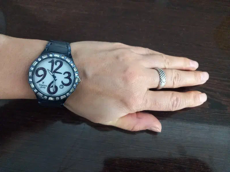 ساعت مچی|ساعت|بجنورد, |دیوار