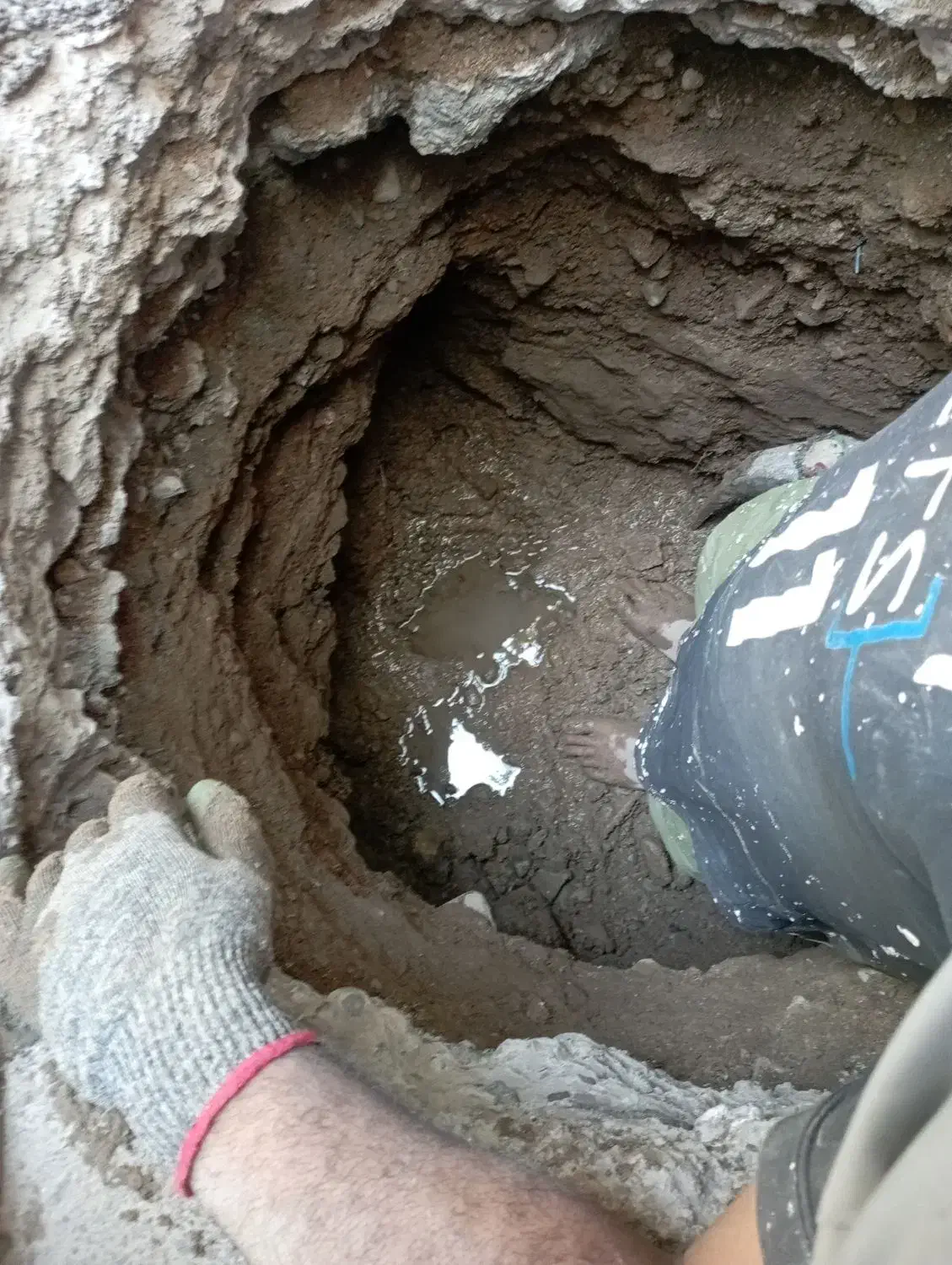 مغنی چاه کن تهران آزادی|خدمات پیشه و مهارت|تهران, طرشت|دیوار