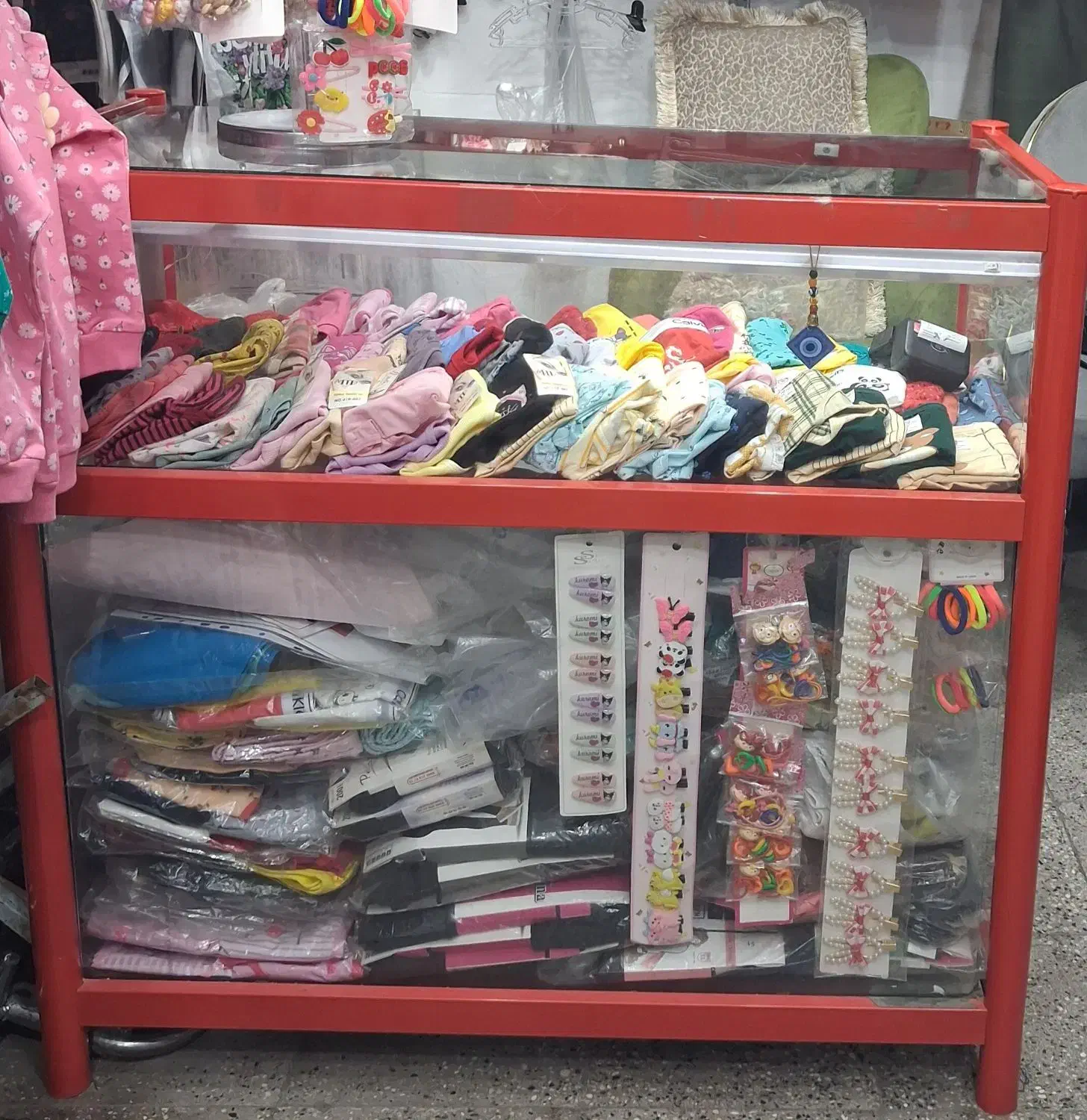 ویترین شیشه ایی|فروشگاه و مغازه|ورامین, ورامین|دیوار