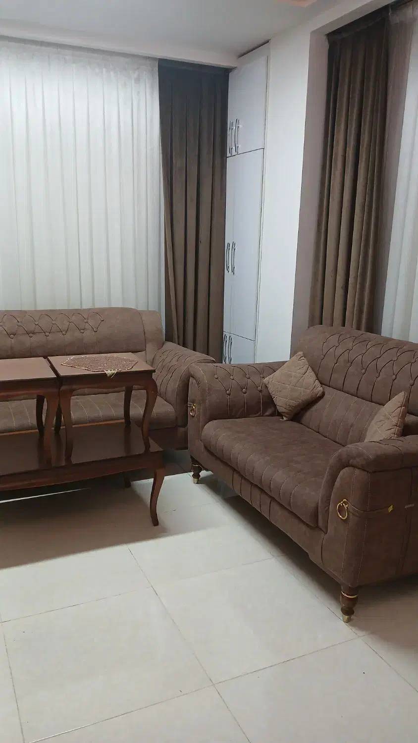 مبل|مبلمان خانگی و میز عسلی|همدان, |دیوار