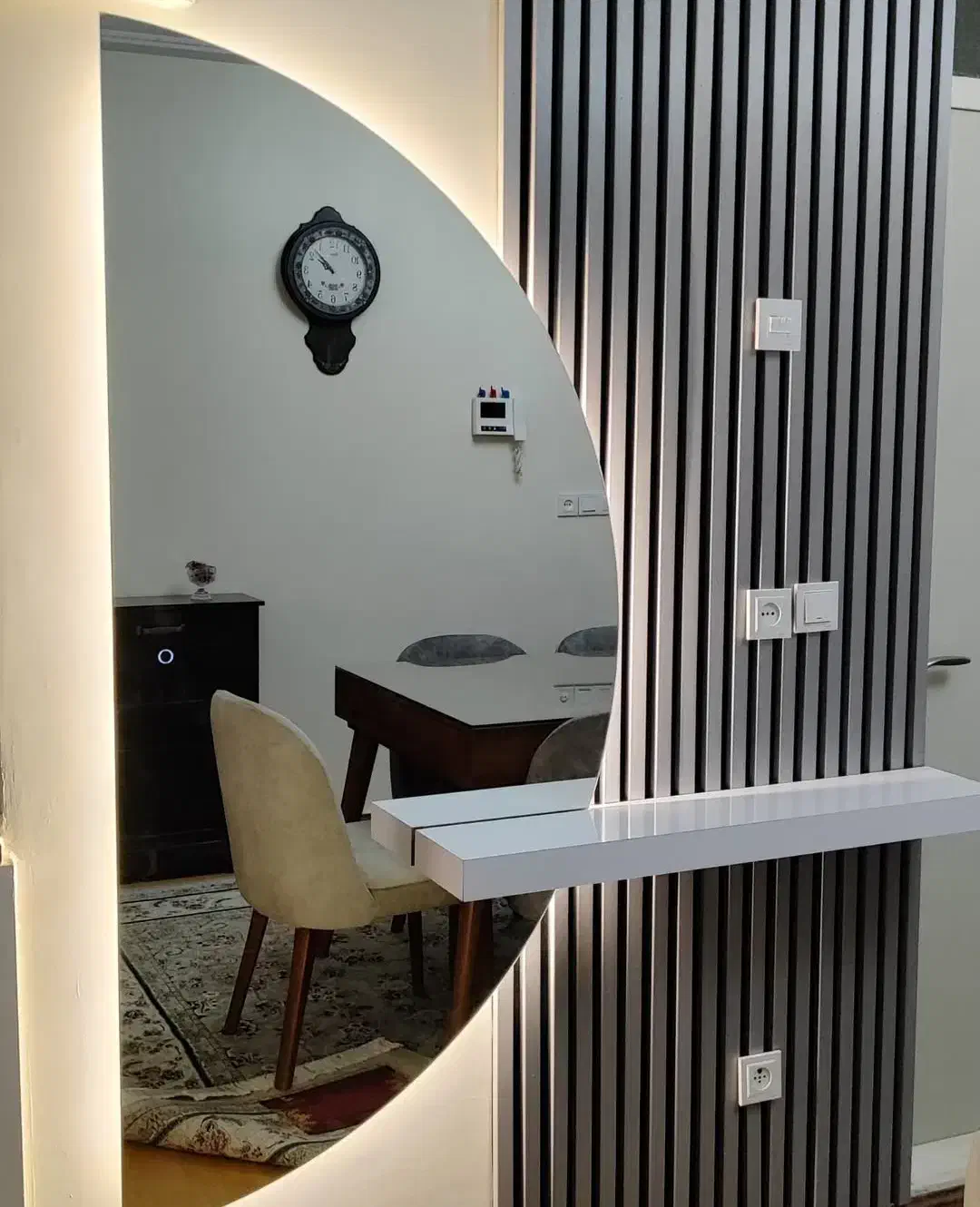 شاگرد کمکی نصب پارکت|استخدام صنعتی، فنی، مهندسی|گرگان, |دیوار