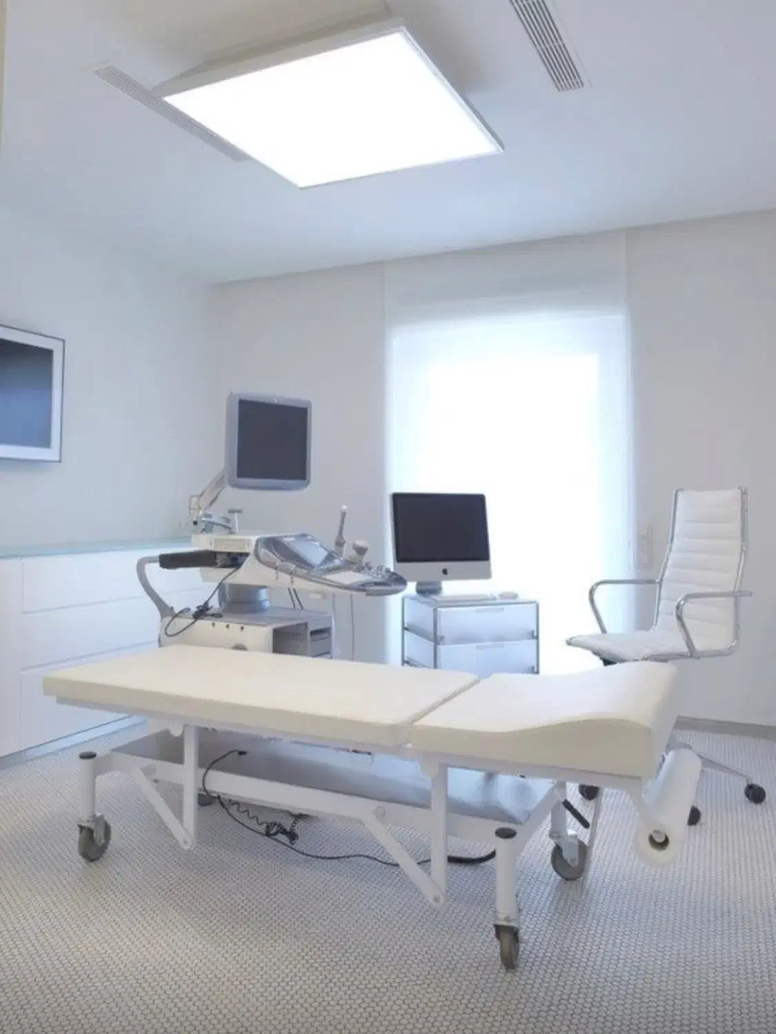 استخدام تایپیست در مطب سونوگرافی|استخدام درمانی، زیبایی، بهداشتی|کرمان, |دیوار