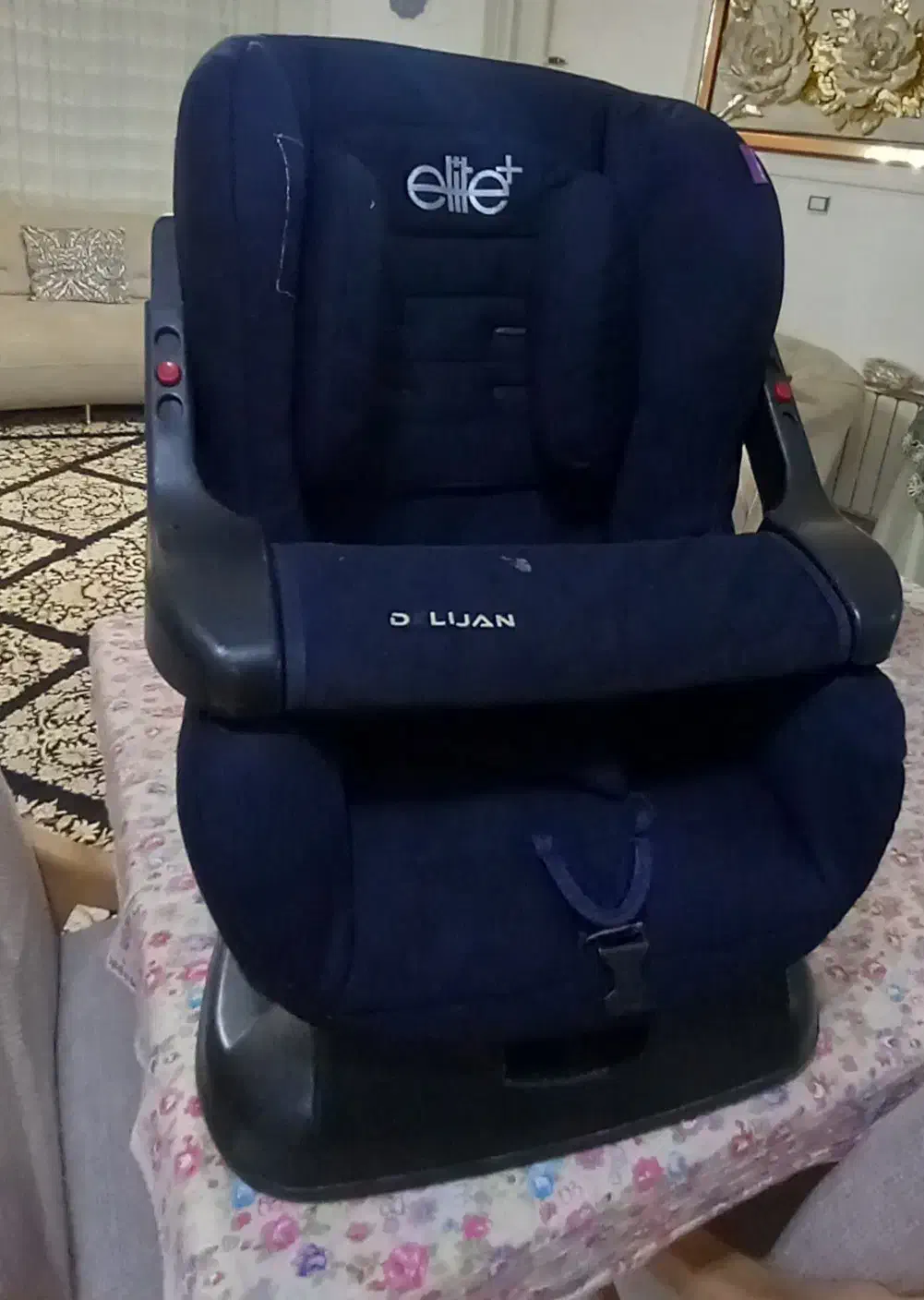 صندلی ماشین کودک|تخت و صندلی بچه|رشت, خمیران زاهدان|دیوار