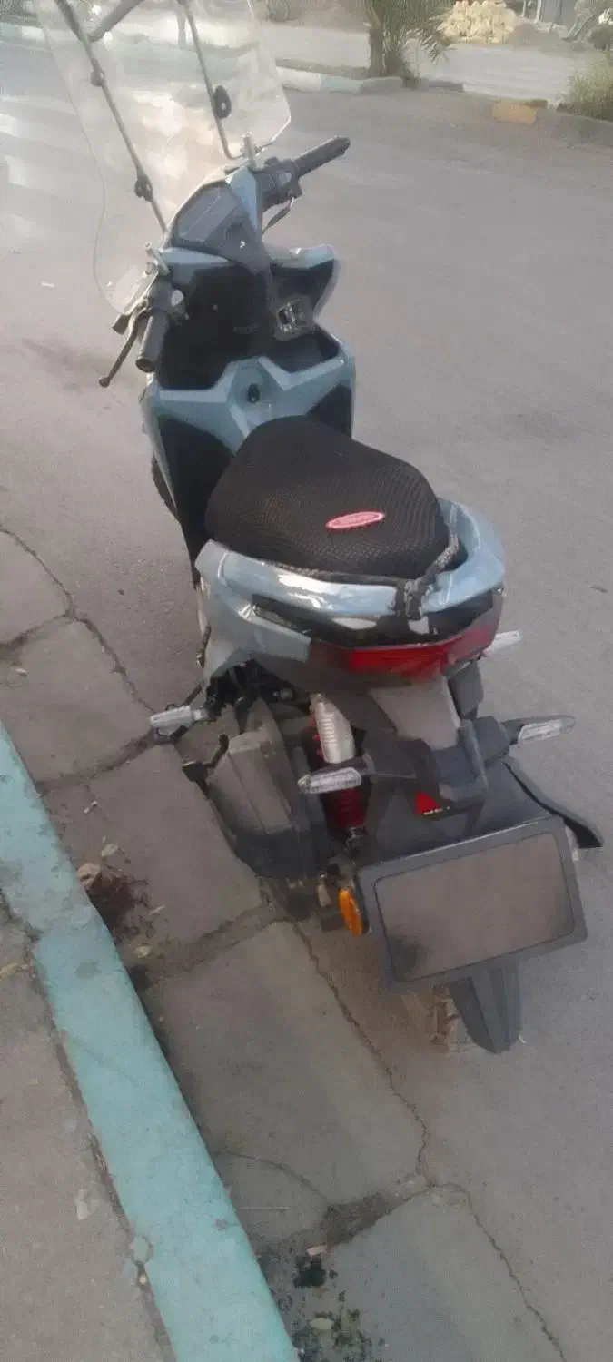 کلیک ۱۵۰|موتورسیکلت|خمینی‌شهر, |دیوار