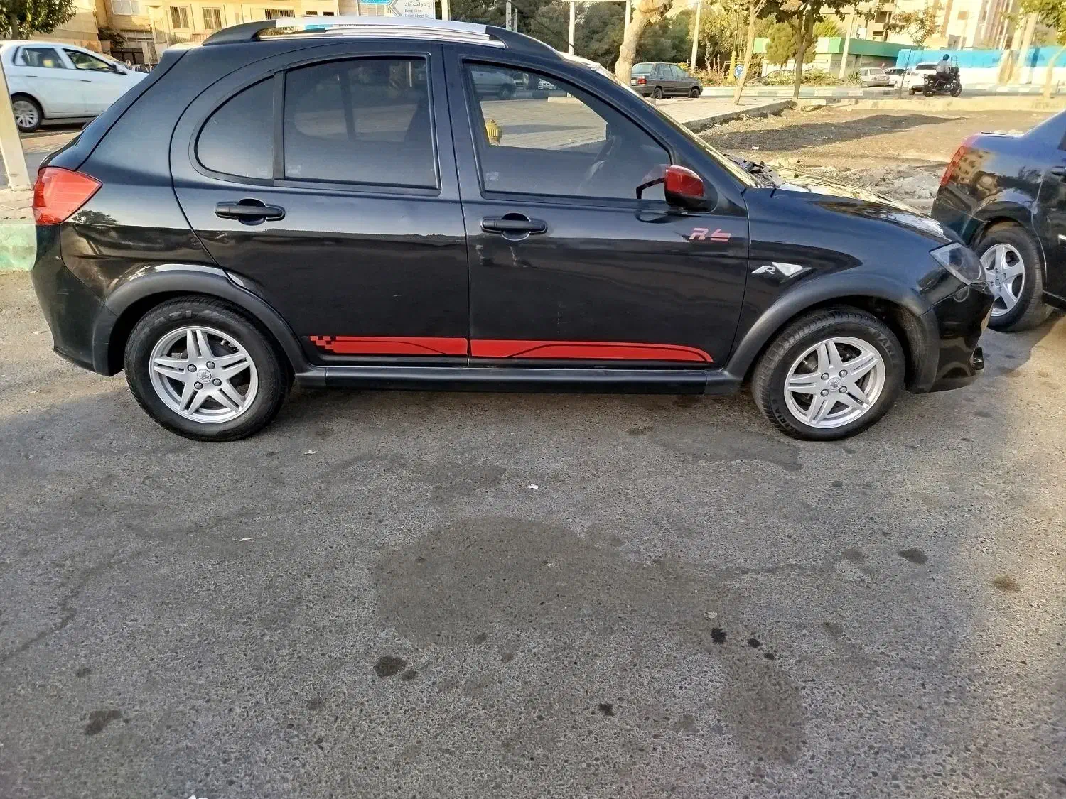 کوییک r1400|خودرو سواری و وانت|ری, شهادت|دیوار