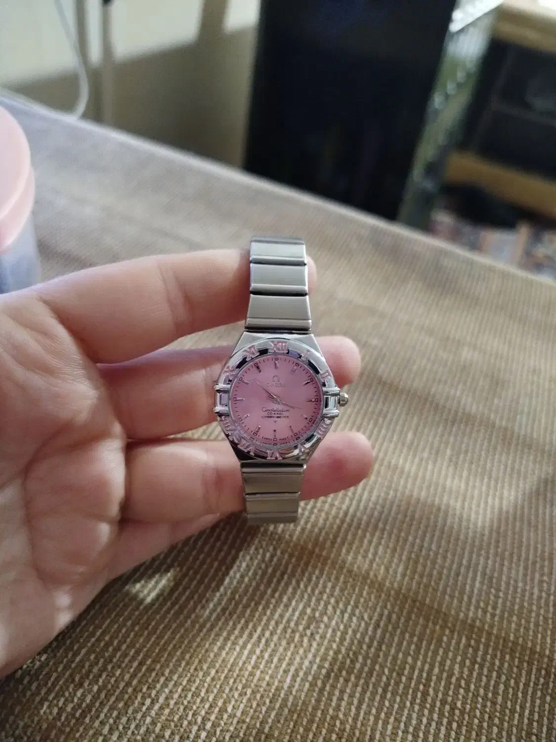 ساعت امگا|ساعت|مراغه, |دیوار