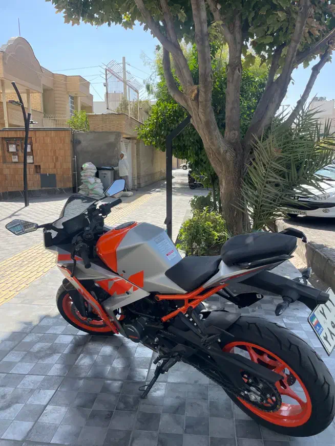 فروش موتور KTM RC 200|موتورسیکلت|شیراز, زرهی|دیوار