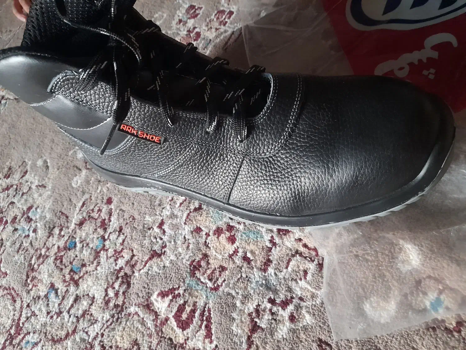 کفش ایمنی|کیف، کفش، کمربند|ایلام, |دیوار