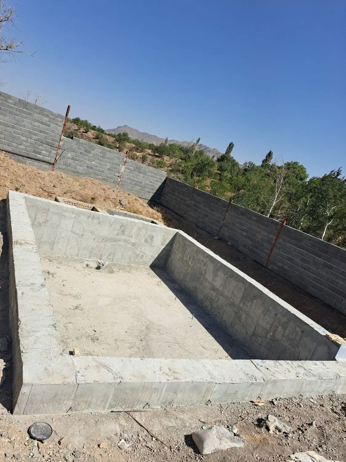 ارماتوربندی  اجرای استخر و سازه های بتنی|خدمات پیشه و مهارت|قم, علی آباد|دیوار