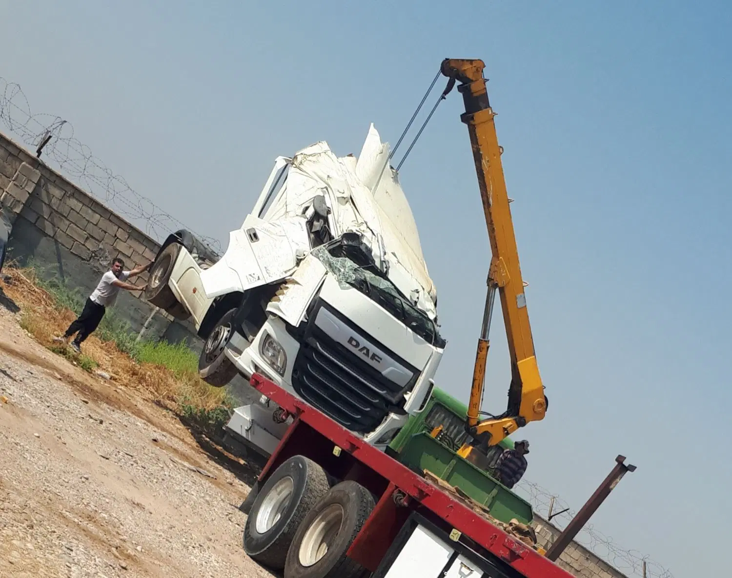 خدمات جرثقیل ۲۰،۱۰،۵،۳تن و تناژهای بالاتر|خدمات حمل و نقل|اهواز, کمپلو جنوبی|دیوار