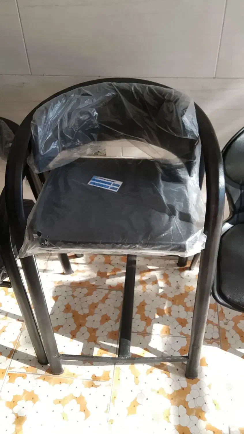 صندلی و کتابخانه|دفتر کار|حمیدیا, |دیوار