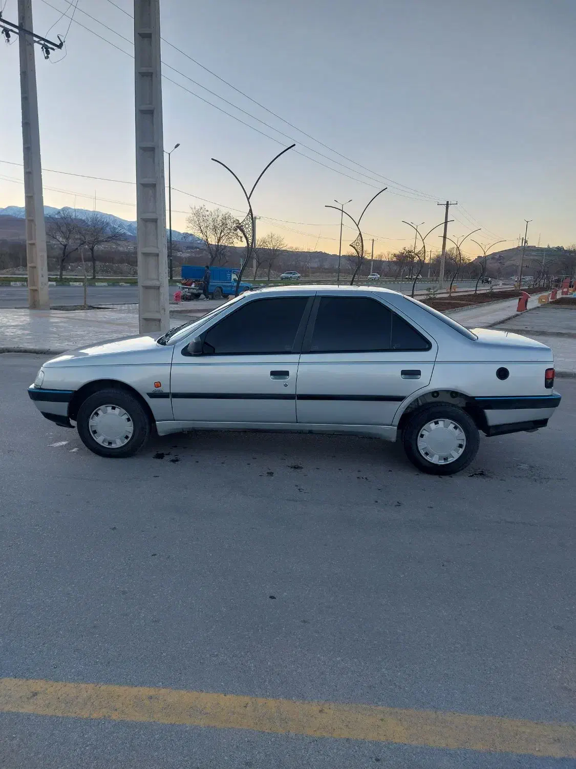 پژو۴۰۵مدل۹۷|خودرو سواری و وانت|بروجرد, |دیوار