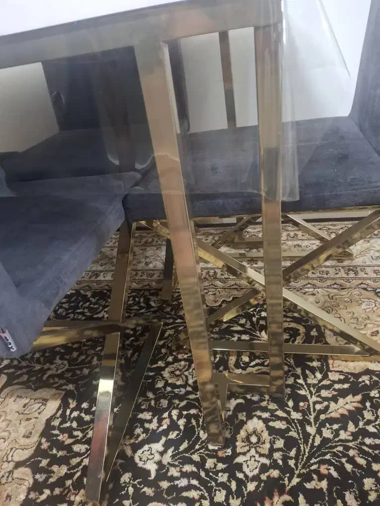 میز چهار نفره ناهار  خوری پایه فلزی سالم سلامت|میز و صندلی غذاخوری|تهران, شهرک فردوس (حسینی)|دیوار