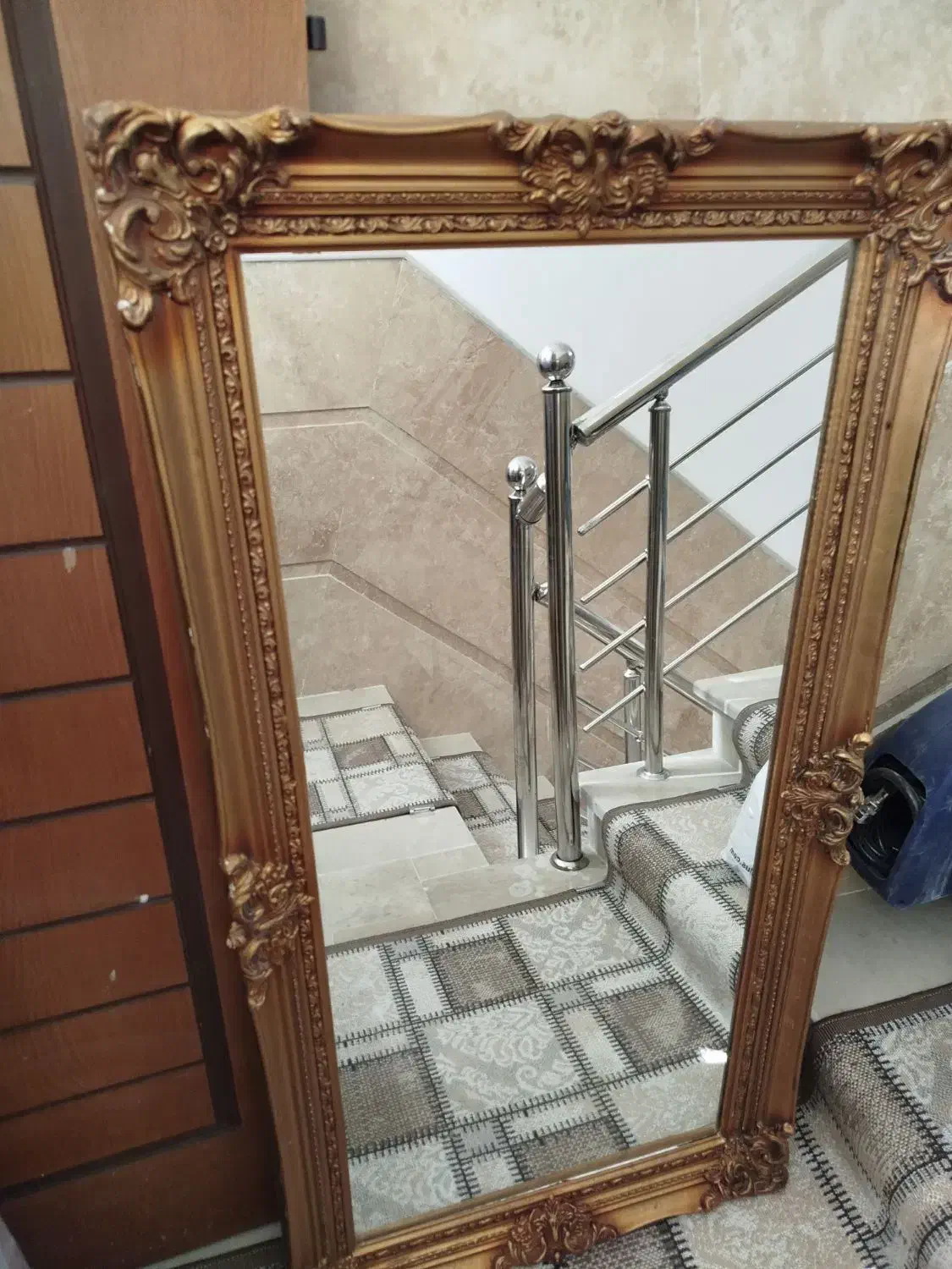 آینه قاب شده زیباوجنس آیینه بسیارخوب|آینه|قم, باجک سه|دیوار