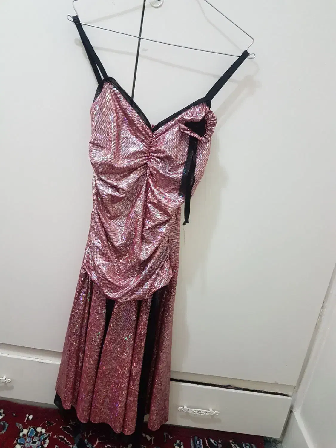 لباس مجلسی|لباس|تهران, باغ خزانه|دیوار