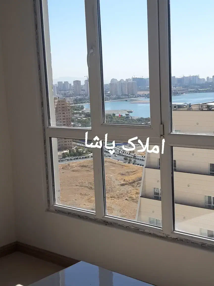 برج  لوکس بهاران      ۱۲۲ متر