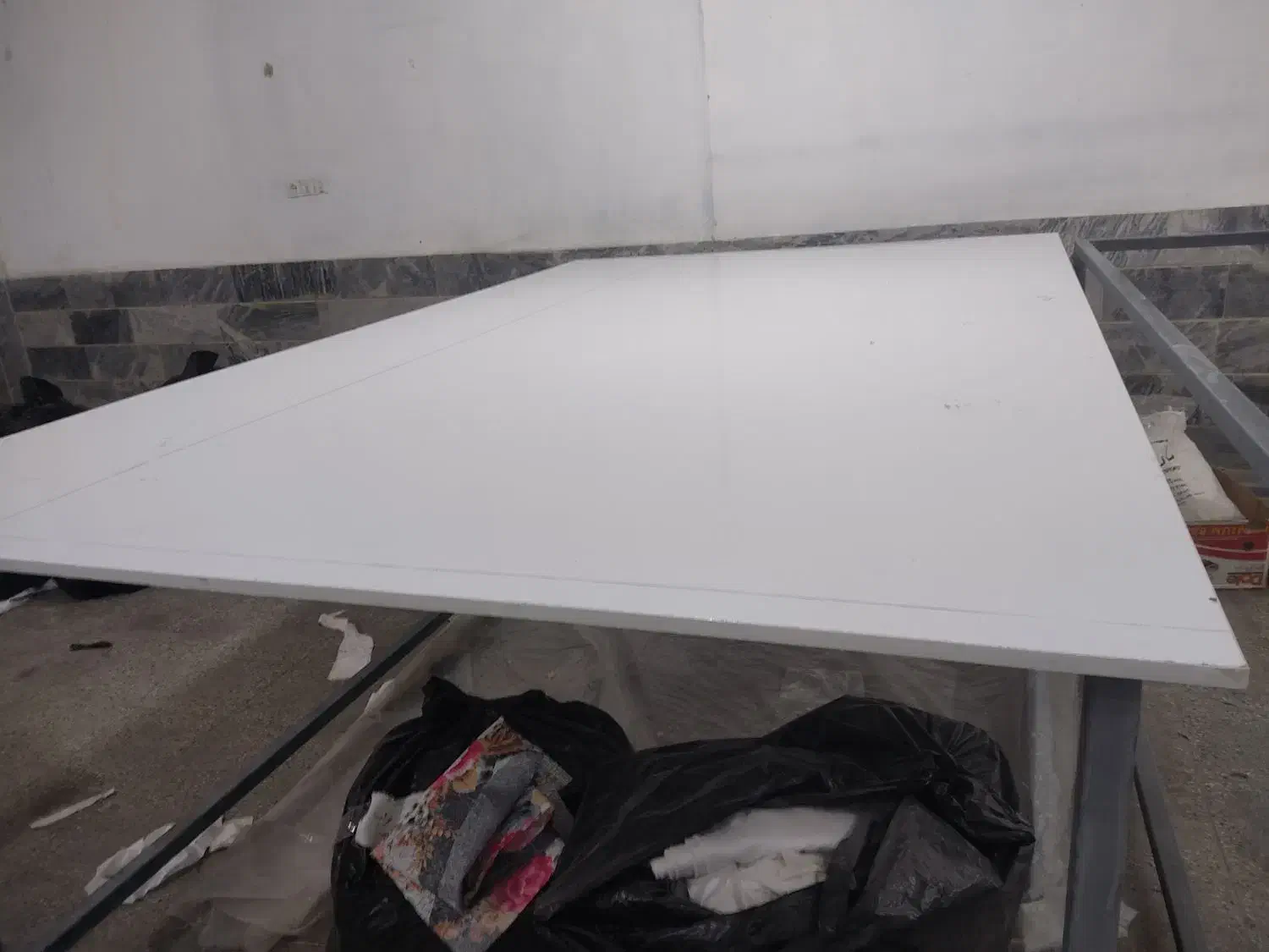 میز برش|میز و صندلی غذاخوری|بروجرد, |دیوار