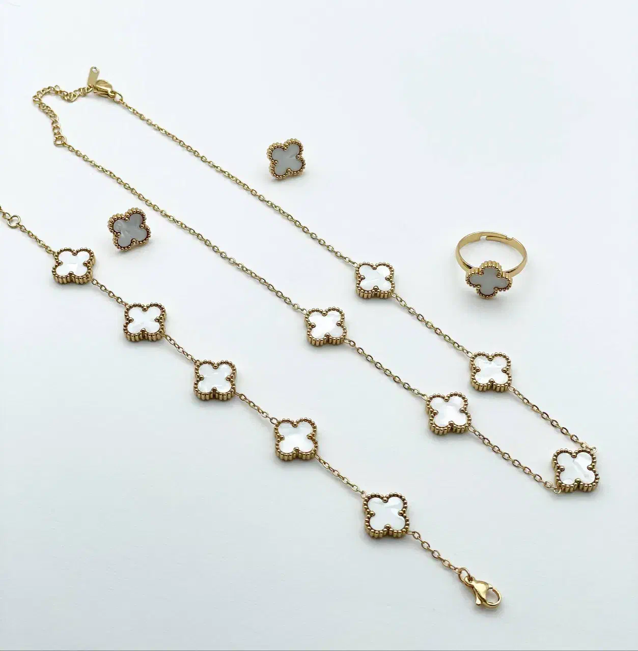 ست وانکلیف|بدلیجات|مهاباد (آذربایجان غربی), |دیوار