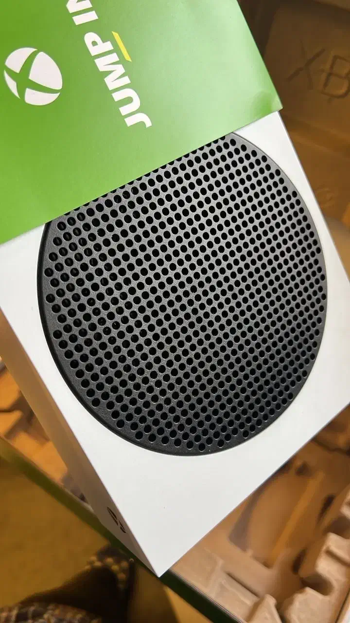 Xbox سری s در حد صفر|کنسول، بازی ویدئویی و آنلاین|ساری, |دیوار