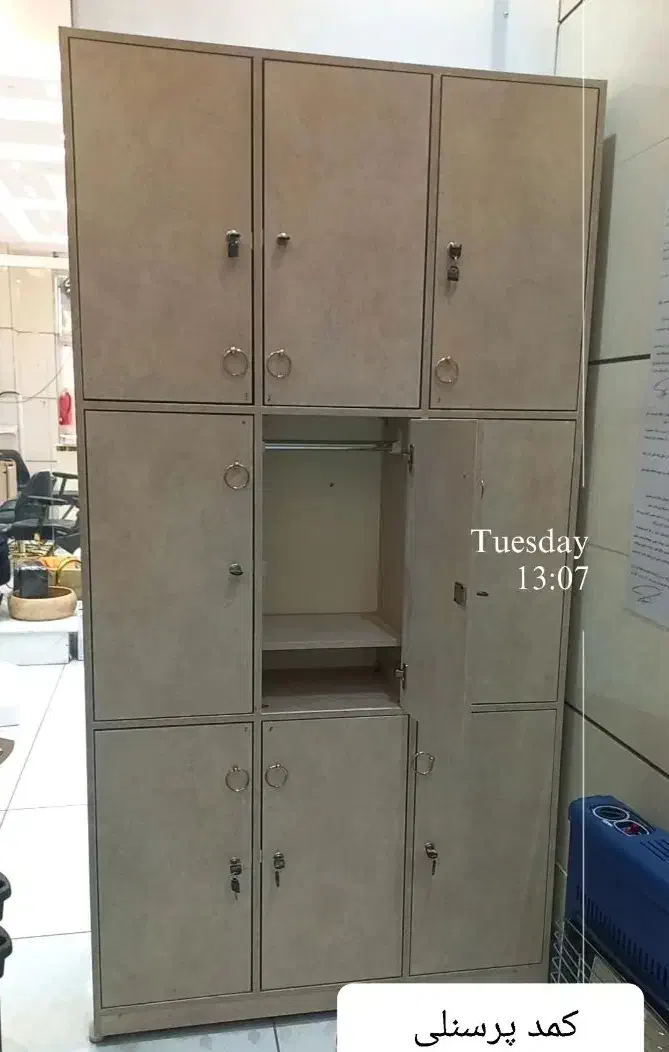 ست کامل تجهیزات آرایشگاه مخمل|آرایشگاه و سالن‌های زیبایی|شیراز, زرهی|دیوار