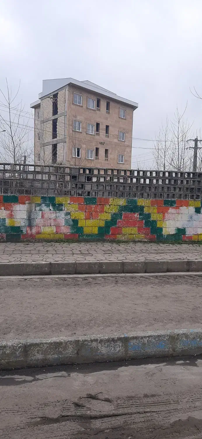 فروش یک واحد آپارتمان سنددار در شهرک زعفرانیه|فروش آپارتمان|رشت, کوی غلام نیا|دیوار