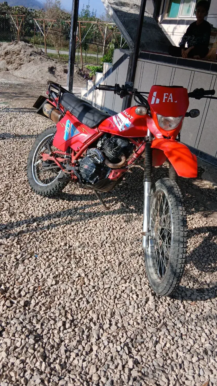 تریل xl فلات۲۰۰مدل۹۵|موتورسیکلت|لیسار, |دیوار