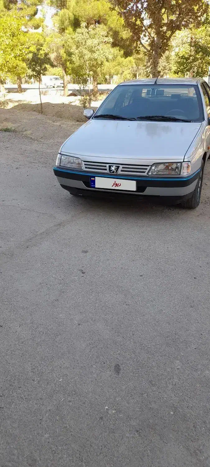 پژو ۴۰۵ بنزینی|خودرو سواری و وانت|ملایر, |دیوار