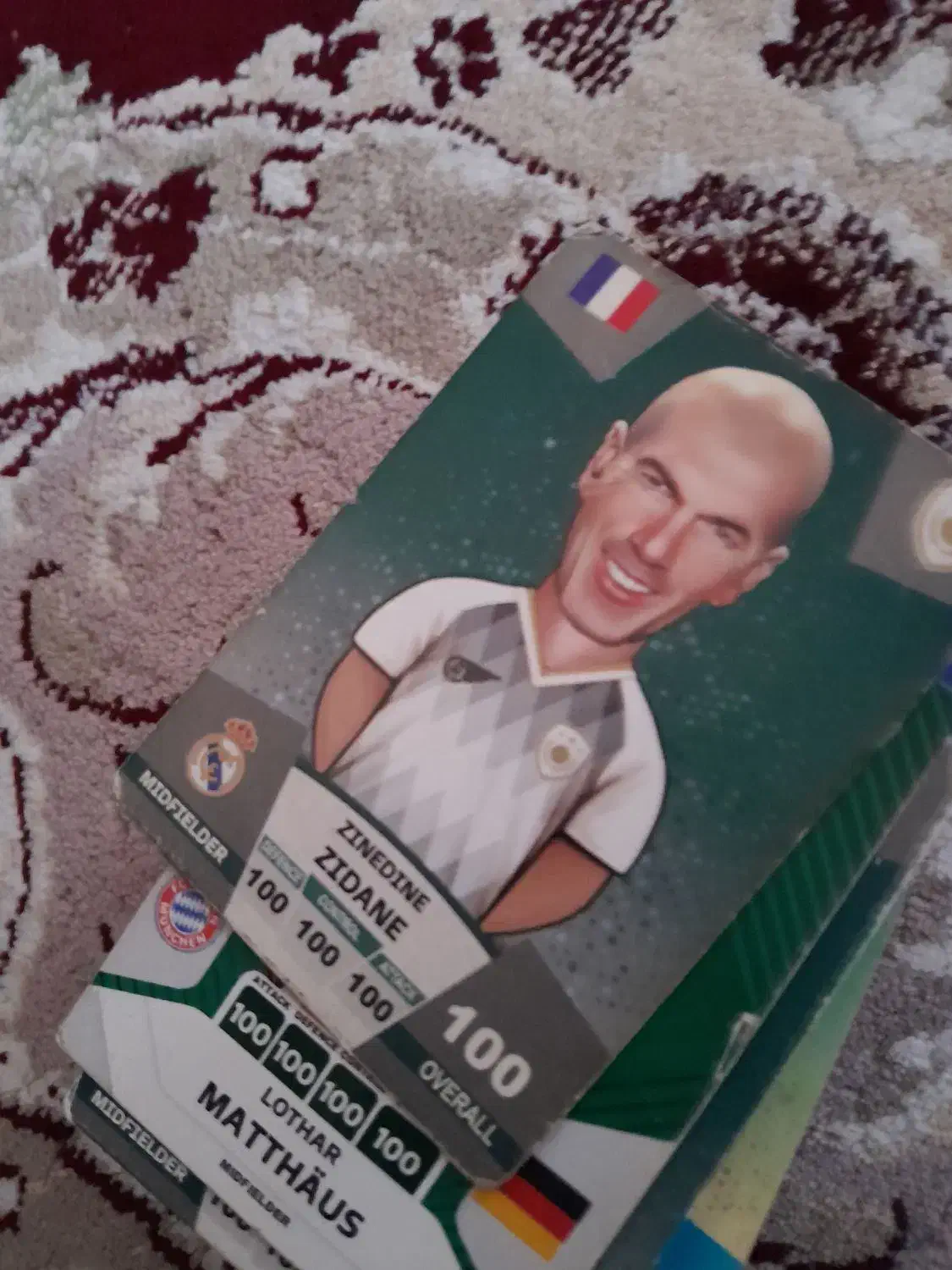 کیمدی|اسباب‌‌بازی|فسا, |دیوار