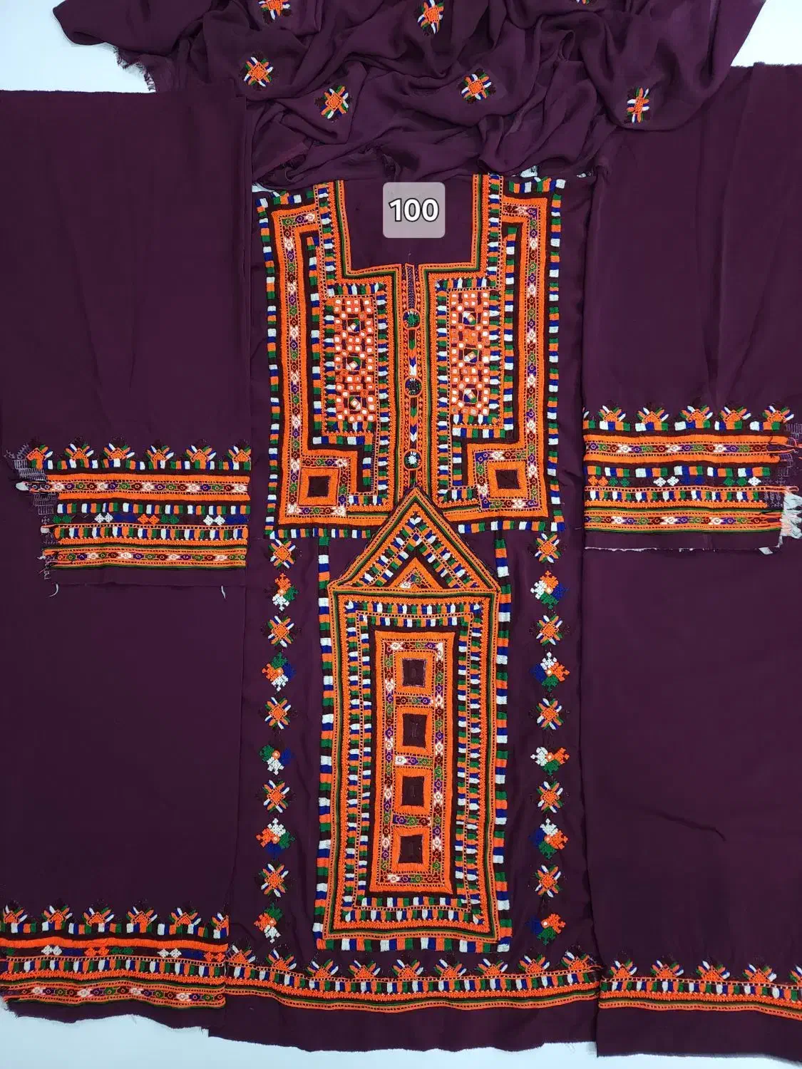 لباس بلوچی دست دوچ|لباس|سراوان, |دیوار