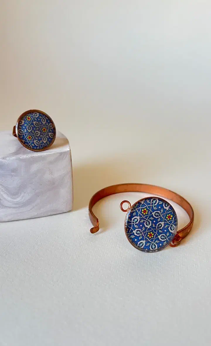 دستبند و نیمست فروش عمده وتک|بدلیجات|پرند, فاز ۶|دیوار