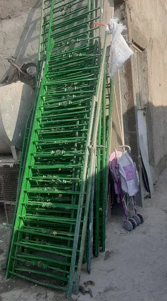 درب و نرده بالکنی ۳۰ متری|مصالح و تجهیزات ساختمان|تهران, شهرک ابوذر|دیوار