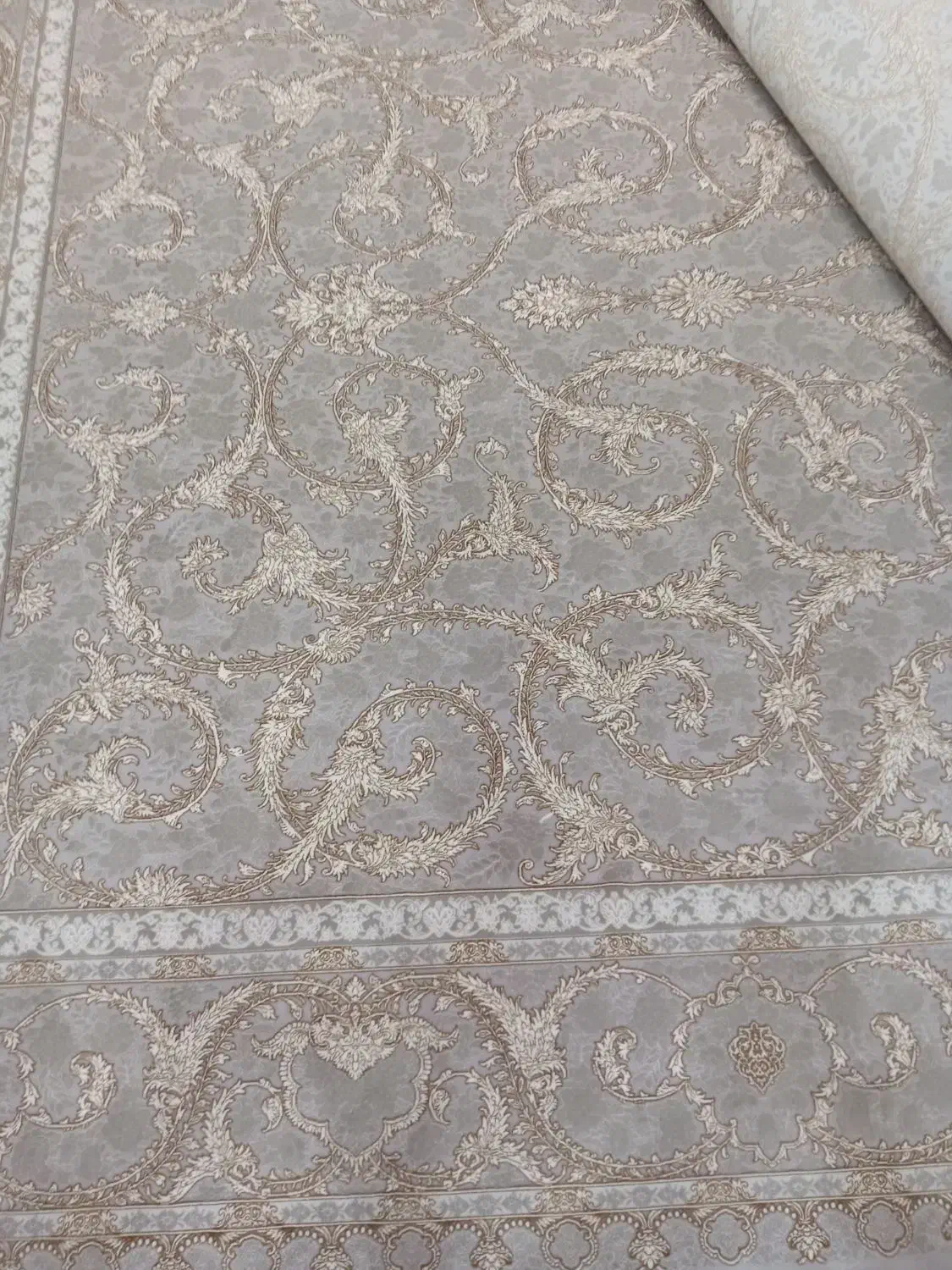 فرش 1500 شانه تراکم 4600|فرش|رشت, یخسازی|دیوار