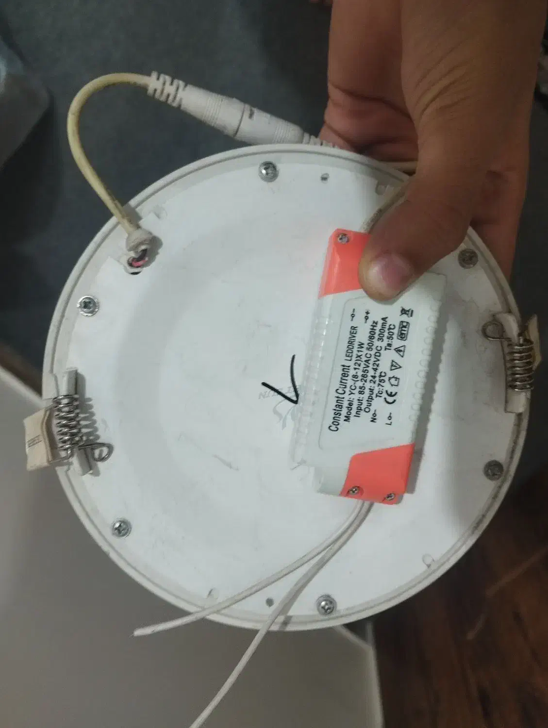 هالوژن سقفی با قطر 15cm|لامپ و چراغ|صباشهر, |دیوار