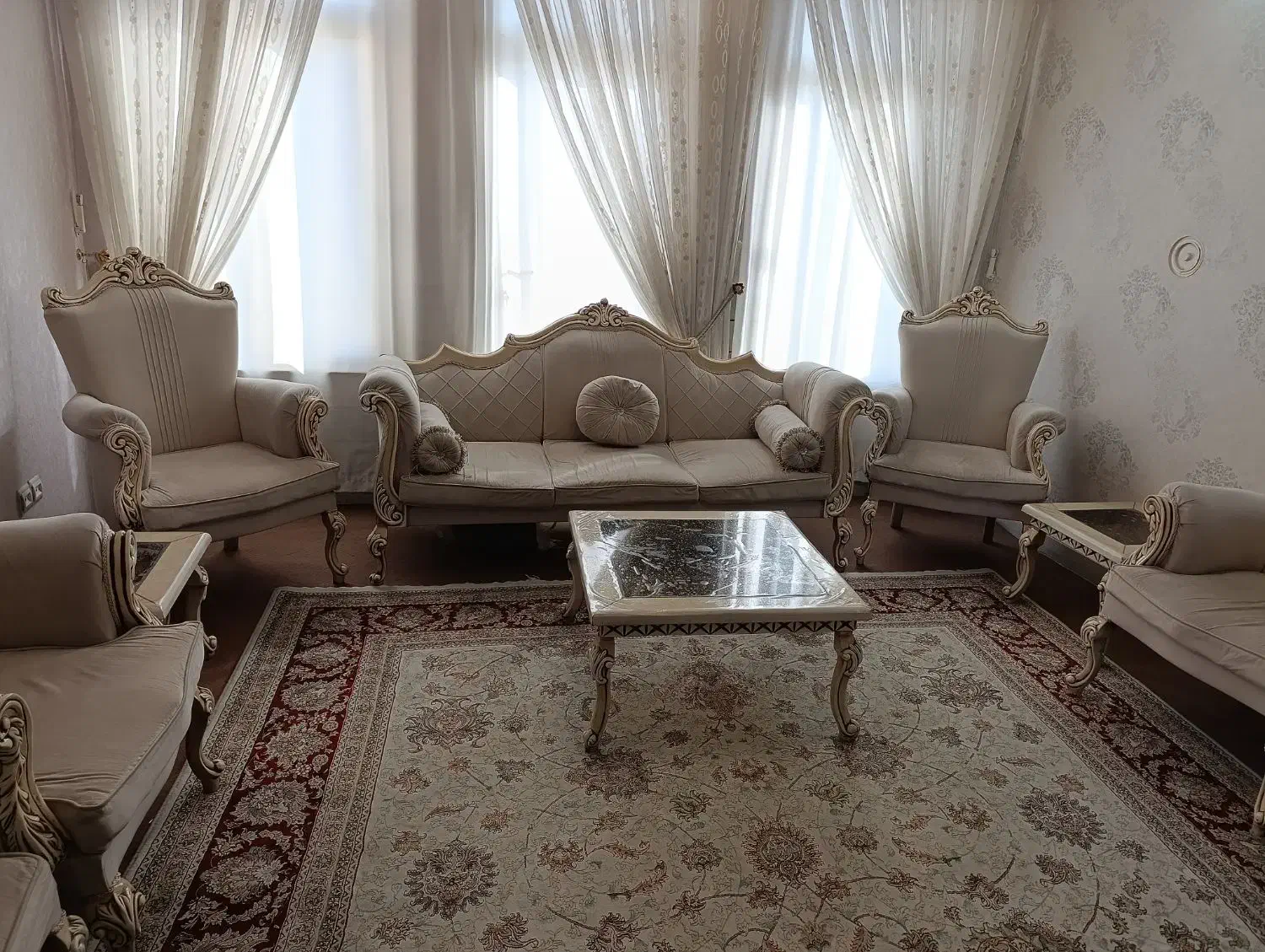 مبل سلطنتی|مبلمان خانگی و میز عسلی|خمینیشهر, |دیوار